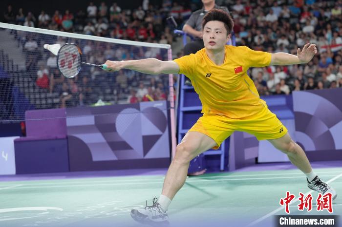 中国女双组合会师决赛 石宇奇男单止步四强