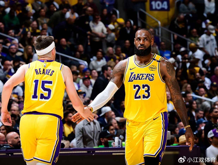 湖人三连胜背后：詹姆斯三双+替补火力助阵
