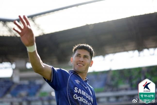 水原三星蓝翼主场险胜釜山争议判罚成焦点